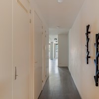 Rotterdam, Van Vollenhovenstraat, portiekflat - foto 4