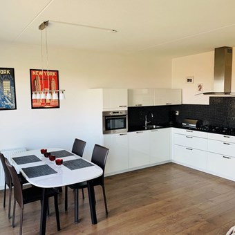 Almere, Sumatraweg, 3-kamer appartement - foto 2