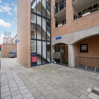 Almere, Blekerstraat, portiekflat - foto 2