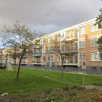 Den Haag, Koekangestraat, portiekflat - foto 2