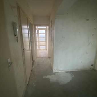 Spijkenisse, Winston Churchilllaan, 4-kamer appartement - foto 3