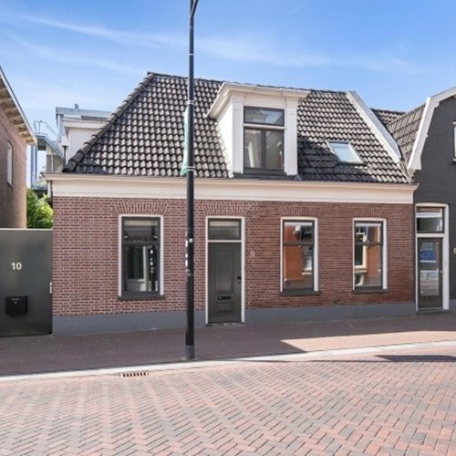 Assen, Stationsstraat, bovenwoning - foto 1