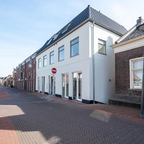 Hardinxveld-Giessendam, Peulenstraat, benedenwoning - foto 1