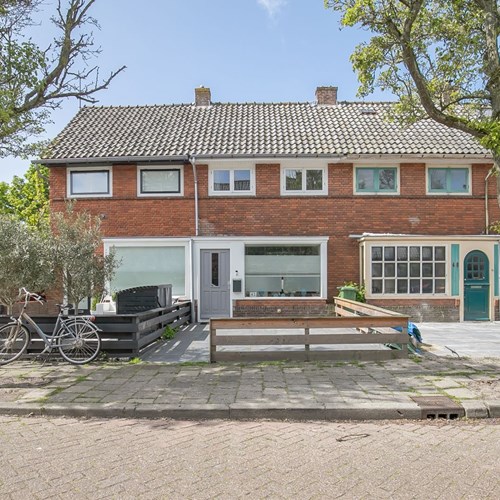 Den Helder, Van Leeuwenhoekstraat, eengezinswoning - foto 1