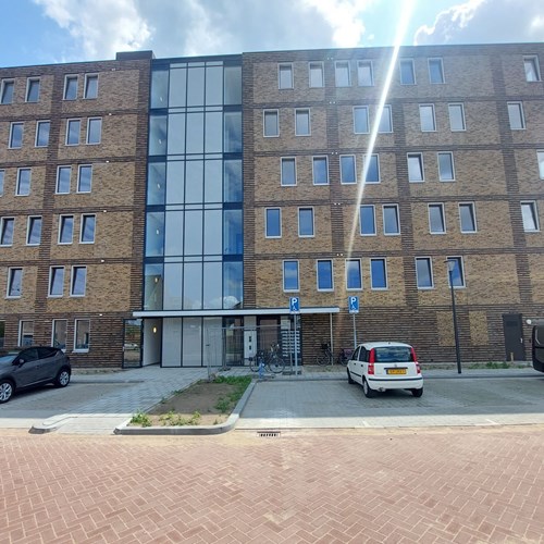 Bergen op Zoom, Anemoonstraat, 3-kamer appartement - foto 1