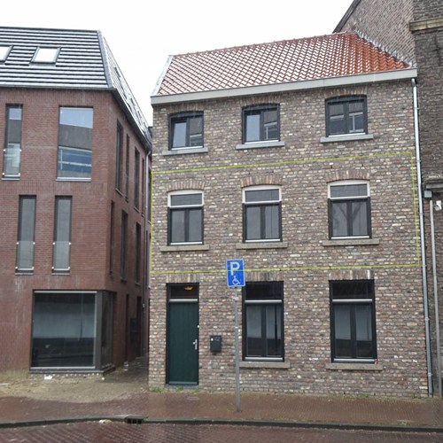 Sittard, Plakstraat, zelfstandige studio - foto 1