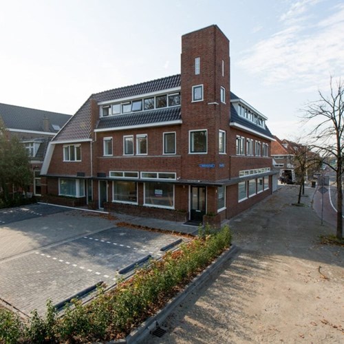 Sneek, Kanaalstraat, bovenwoning - foto 1