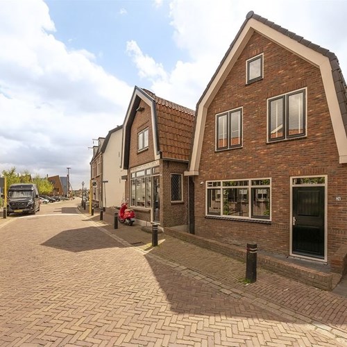 Bunschoten-Spakenburg, Hoekstraat, vrijstaande woning - foto 1