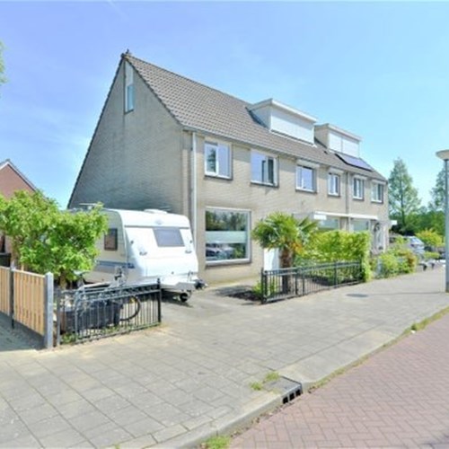 Oostzaan, Hooivork, hoekwoning - foto 1