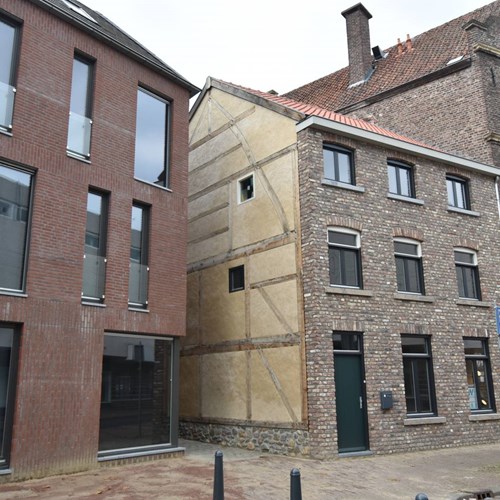 Sittard, Plakstraat, zelfstandige studio - foto 1