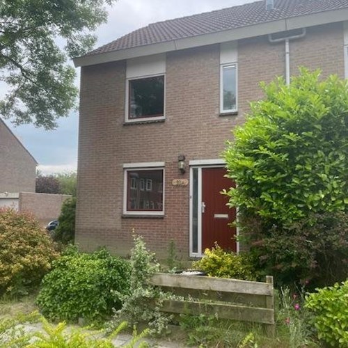 Assen, Deelheugte, hoekwoning - foto 1