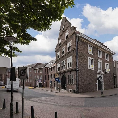 Sittard, Plakstraat, portiekflat - foto 1