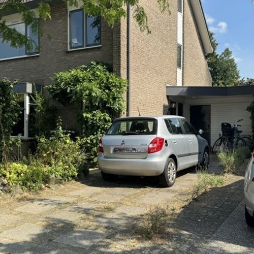 Roosendaal, Flintdijk, 2-onder-1 kap woning - foto 1