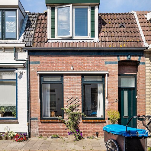 Den Helder, Emmastraat, eengezinswoning - foto 1