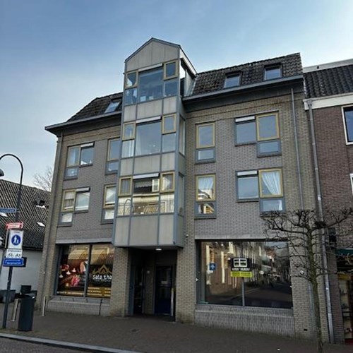 Wageningen, Bergstraat, portiekflat - foto 1