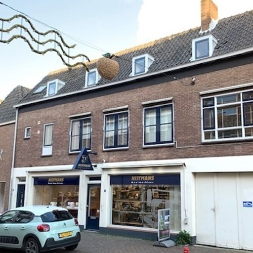 Tiel, Damstraat, bovenwoning - foto 1