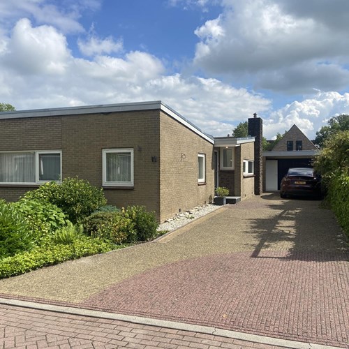 Harmelen, Eikenlaan, geschakelde woning - foto 1