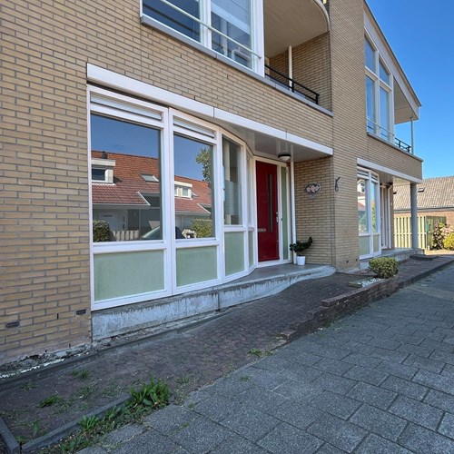 Aalsmeer, Rozenstraat, benedenwoning - foto 1