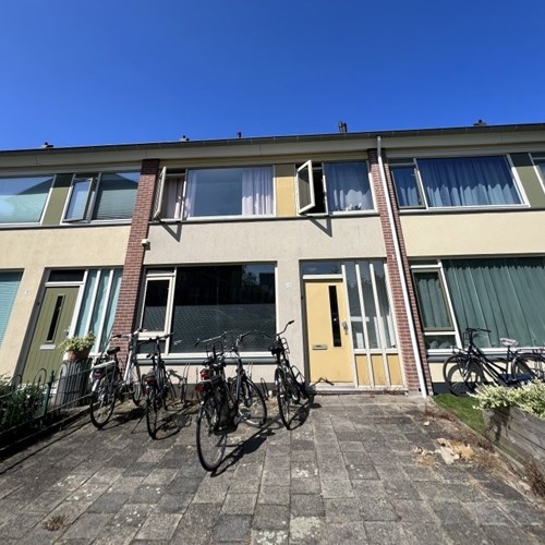 Zwolle, Debussystraat, semi zelfstandige studio - foto 1