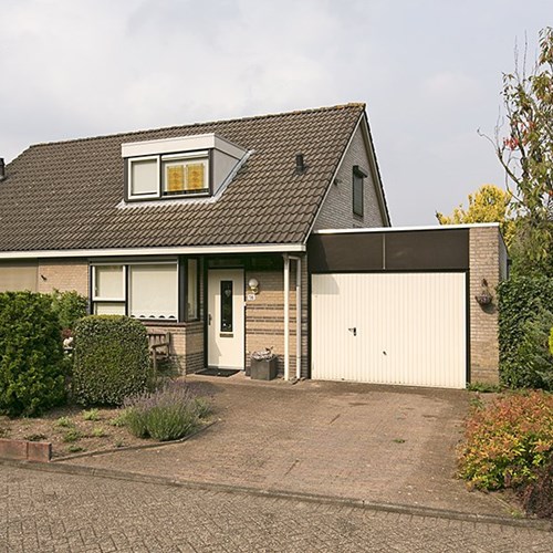 Ugchelen, Zuster Klijnstralaan, bungalow - foto 1