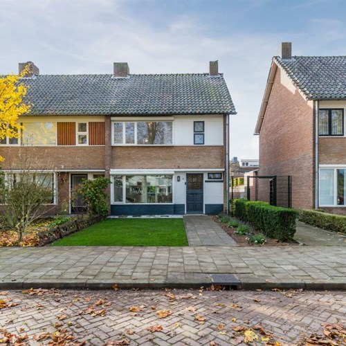 Eindhoven, Maximiliaanstraat, hoekwoning - foto 1