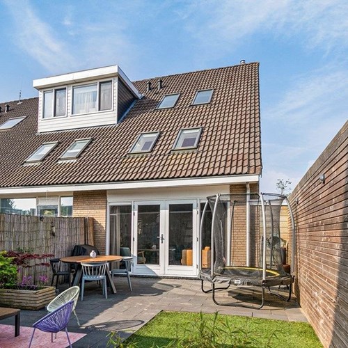 Nieuwerkerk aan den IJssel, BEGONIAVELD, hoekwoning - foto 1