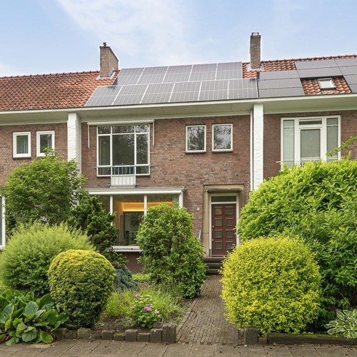 Eindhoven, St Claralaan, tussenwoning - foto 1