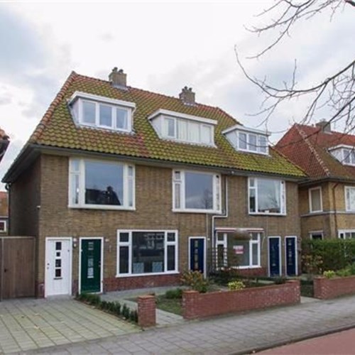 Leeuwarden, Groningerstraatweg, hoekwoning - foto 1