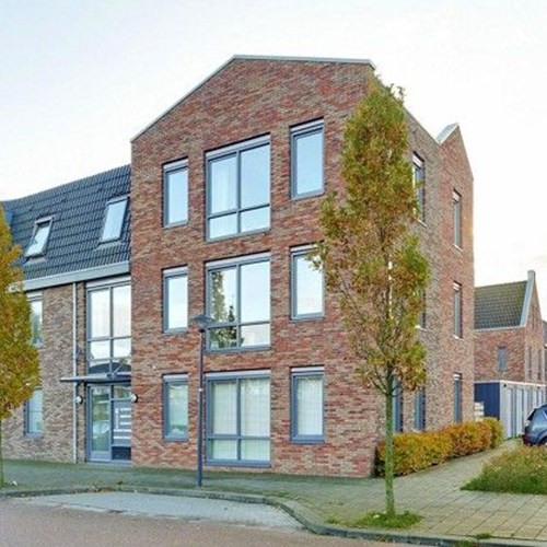 Zwaag, Jan Doustraat, hoekappartement - foto 1